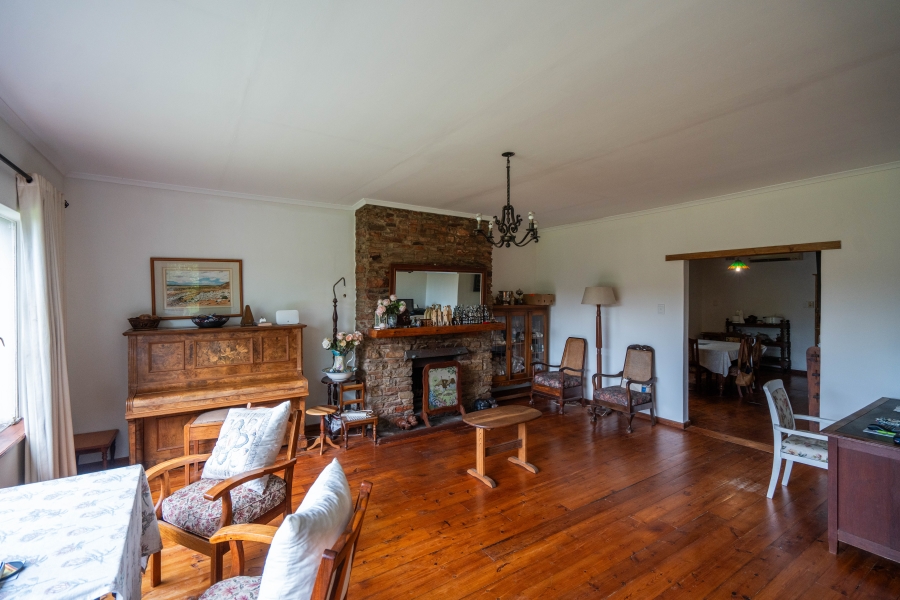 4 Bedroom Property for Sale in Bathurst Eastern Cape